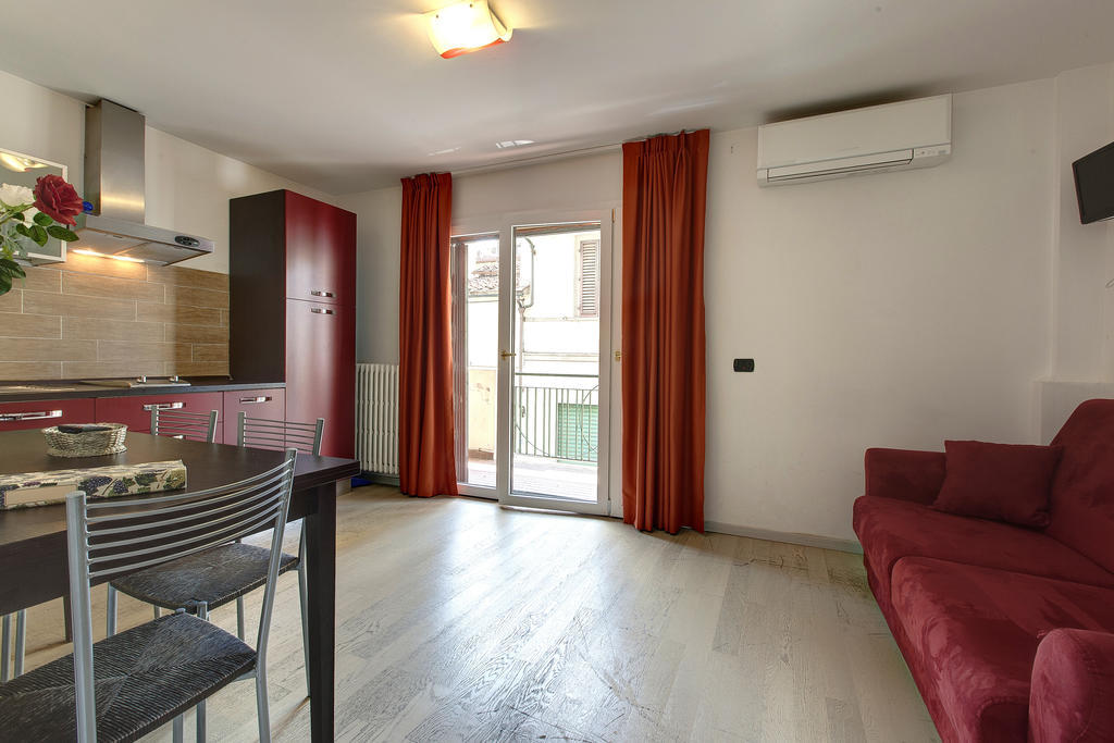 Casa Per Vacanze Liberta Φλωρεντία Εξωτερικό φωτογραφία
